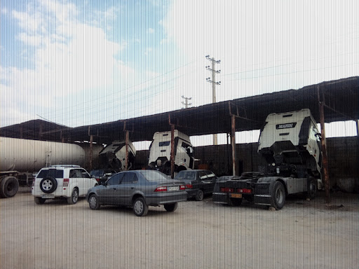 تعمیرگاه و لوازم.یدکی فاو FAW