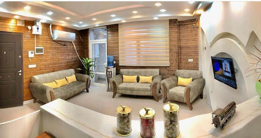 کلینیک زیبایی دکتر اخشم