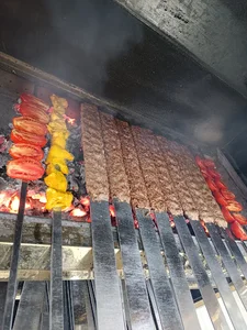 چلو کبابی ساطوری بناب آذربایجان