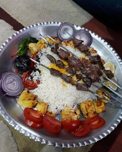 کافه رستوران بانقلانی