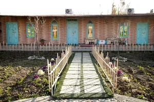 Mazrae Aftabgardan Hotel