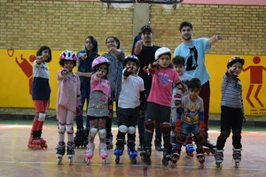 آکادمی اسکیت Rainbow