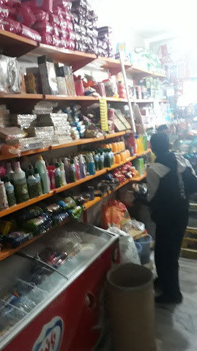 سوپر مارکت رضا