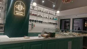 کافه کتاب یاس