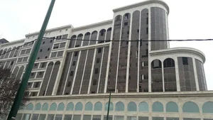 درب و پنجره دوجداره الومینیوم ترمال بریک و نمای کرتین وال
