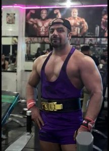 باشگاه بدنسازی دنا 2