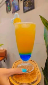 ایمی کافی 4