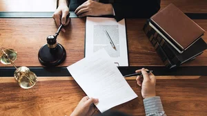 دفتر وکالت دکتر سهراب نشاسته ریز