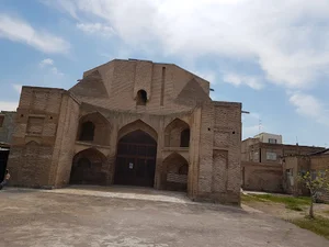 مسجد و مدرسه حیدریه