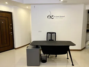 مطب دکتر امید اعتماد جراح پلاستیک و زیبایی