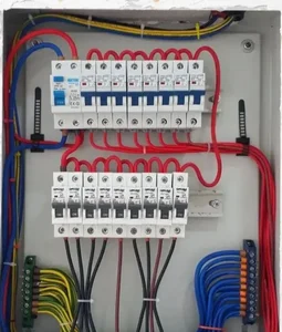 برقکار در تهرانپارس غربی 3