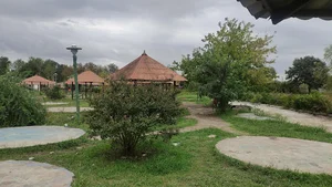 اقامتگاه مسافر لاهیجان