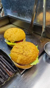 برگر مستر اسموکی