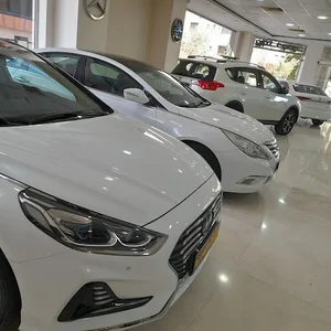 کاغذ دیواری برج نیلی