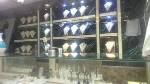 طلا و جواهرات پروشات