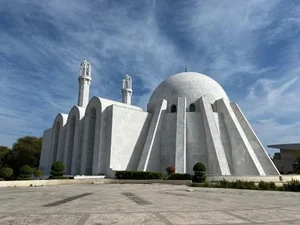 مسجد ثامن 5