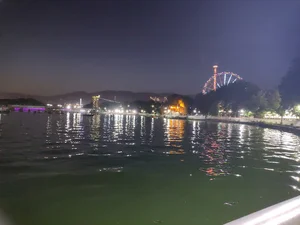 دریاچه پارک ارم