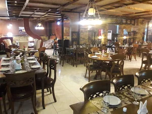 کافه رستوران آنیل