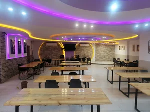 کافه رستوران کاج