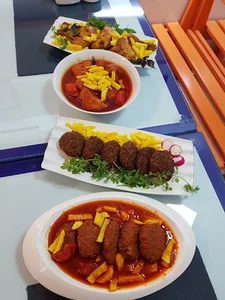 رستوران کارن