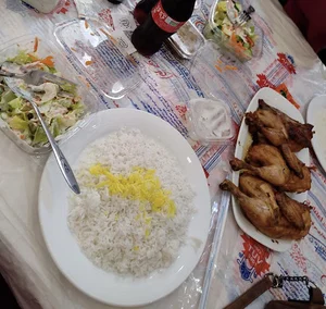 تالار رستوران اکبرجوجه برادران کلبادی