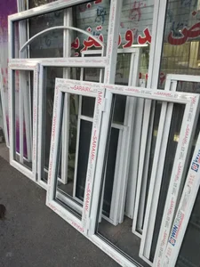 درب و پنجره UPVC در خزانه 5