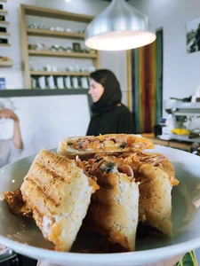کافه فرناز
