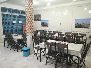 رستوران زرین