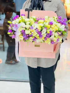LARISSA FLOWER SHOP گلفروشی لاریسا