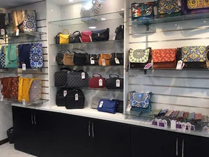 گالری کیف بیرو