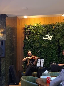 کافه رستوران برگ 3