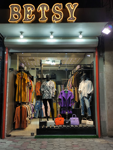 بوتیک زنانهBETSY