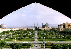میدان واعظ طبسی