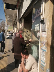 نان سنگکی دانش مدیریت آقای سجادی