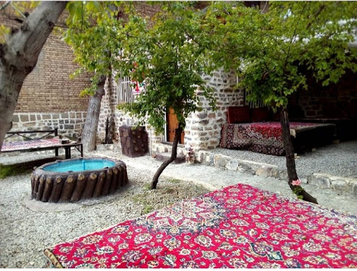 دیزی‌سرای شیسون