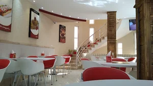 پیتزا کاخ