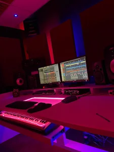 Avaye Bartar Studio