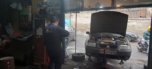 تعمیرگاه پژو علی