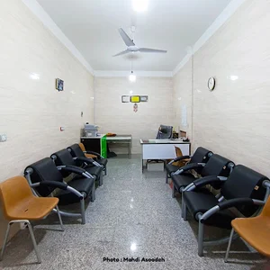 مشاور املاک آسوده