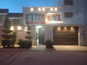 خانه مسافر قصر زیتون Qasre Zeytoon Hostel