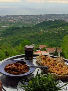 رستوران چشم انداز عزیزسرا