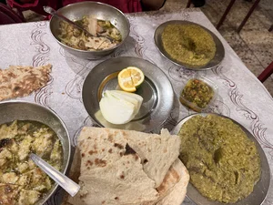 دیزی‌سرای بازار (حج یدالله)