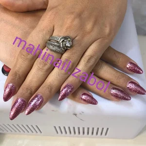 آرایشگاه گل آوا