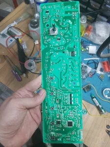 کارگاه تعمیرات برد الکترونیکی