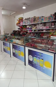 آرایشی تاج افشار 4