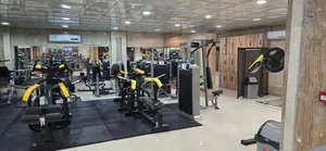باشگاه بدنسازی اکسیر 4