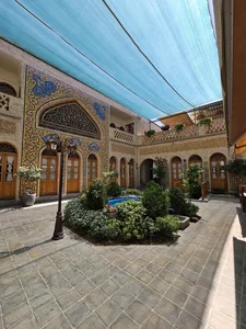 هتل سنتی گل آرا 2