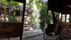 رستوران بابا کوهی