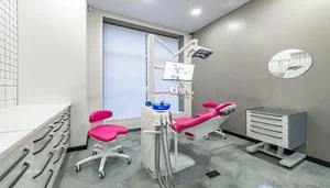 کلینیک دندانپزشکی دکتر ناصر حسین زاده 2