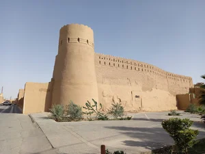 برج و بارو